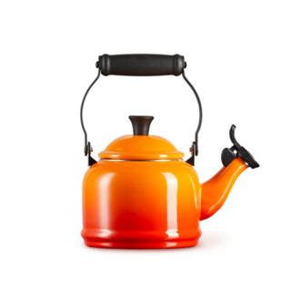 Le Creuset Demi kettle Le Creuset Flame - Buy now on ShopDecor - Discover the best products by LECREUSET design